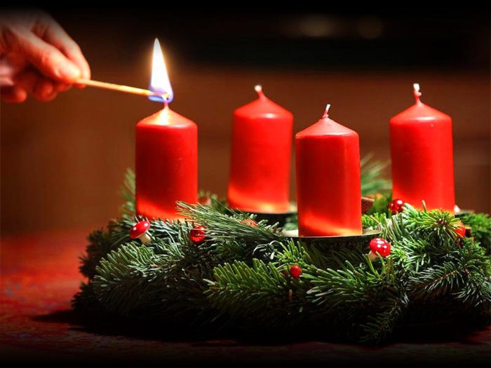 2025 11 30 Adwent Swiece adwentowe 700
